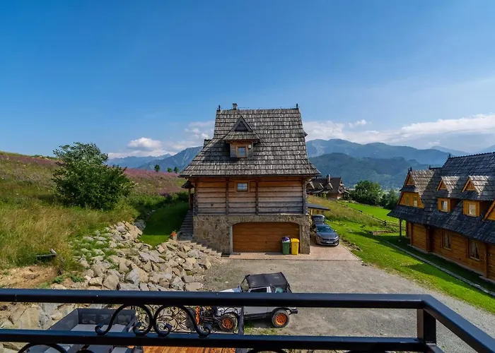 Smrekowy شقة كوشتيليسكا